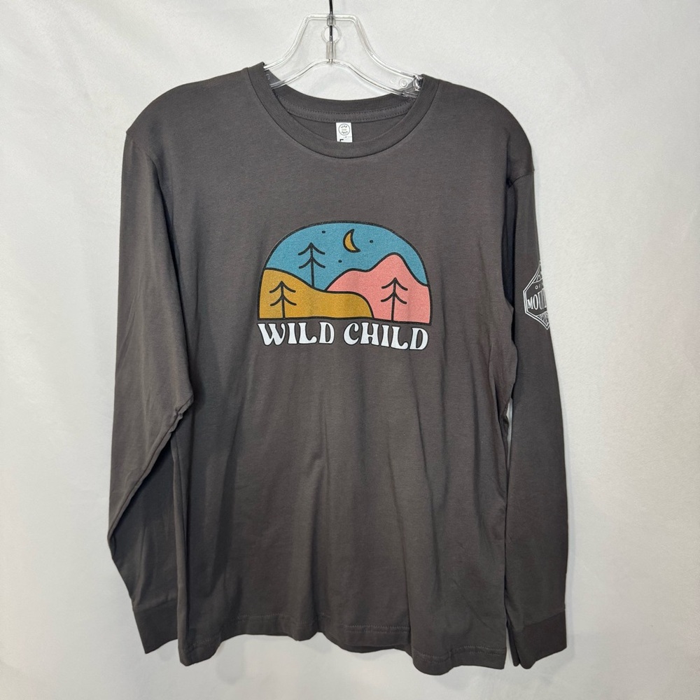Wild Child Of These Mountains Graphic Long Sleeve Shirt NWOT YXL